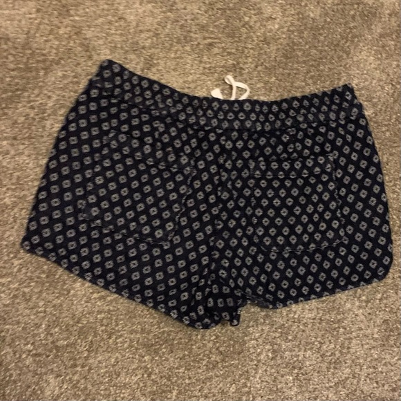 Drawstring Knit Shorts - Picture 4 of 4